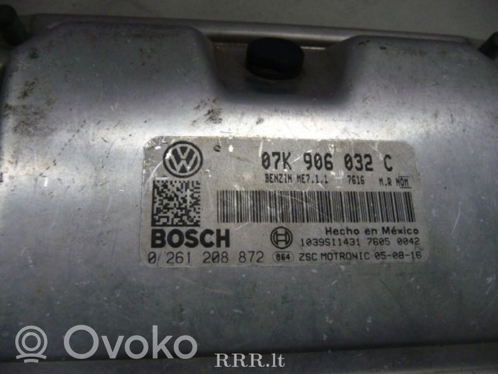 Volkswagen New Beetle Sterownik / Moduł ECU 07K906032C