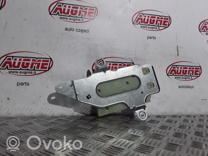 Mercedes-Benz GL X166 Fuse module A1669009413