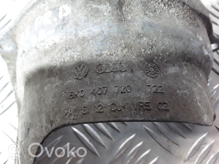 Audi Q5 SQ5 Wspornik / Mocowanie łożyska podpory wału napędowego 8K0407720722