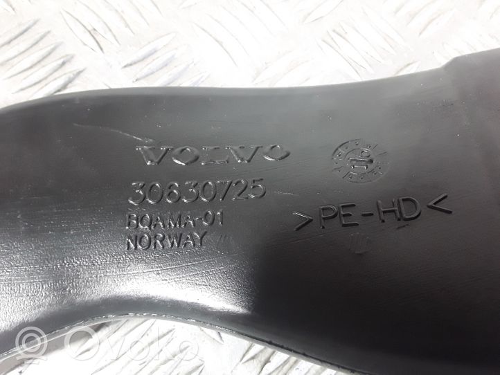 Volvo V60 Część rury dolotu powietrza 31630725