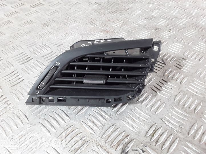 Peugeot 207 Copertura griglia di ventilazione laterale cruscotto 9650088477