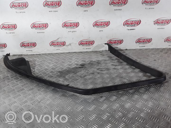 Land Rover Range Rover L322 Moulures des vitres de la porte avant 51337000678