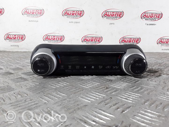 Toyota RAV 4 (XA50) Gaisa kondicioniera / klimata kontroles / salona apsildes vadības bloks (salonā) 75K607