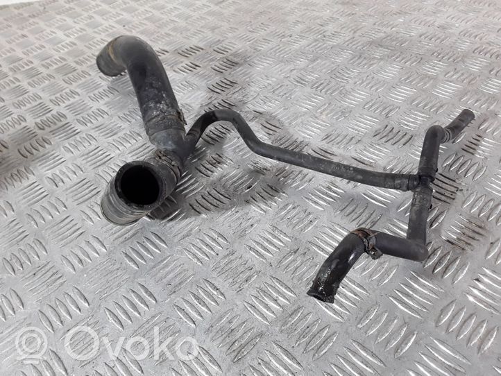 Volkswagen Lupo Tuyau de liquide de refroidissement moteur 6N0122447F