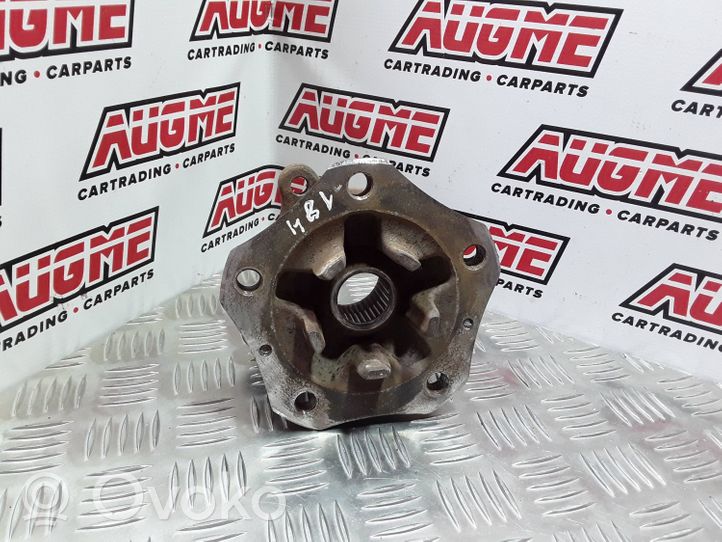 Audi Q7 4M Rear wheel hub 4M0407625B