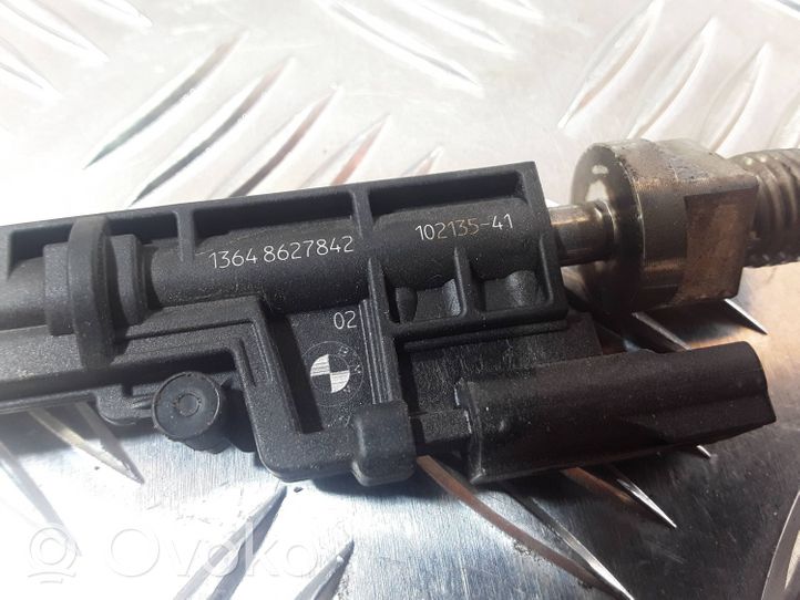 BMW X6 M Injecteur de carburant 10213541