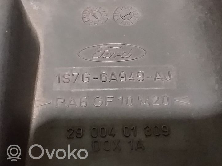 Ford Mondeo Mk III Osłona górna silnika 1S7G6A949AJ