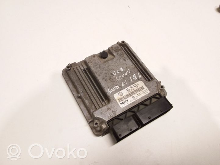 Volkswagen Caddy Calculateur moteur ECU 03G906016C