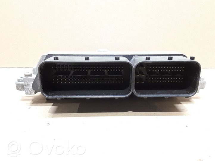 Volvo V50 Sterownik / Moduł ECU P30650677