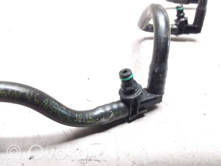 Nissan Primastar Fuel return line/hose 