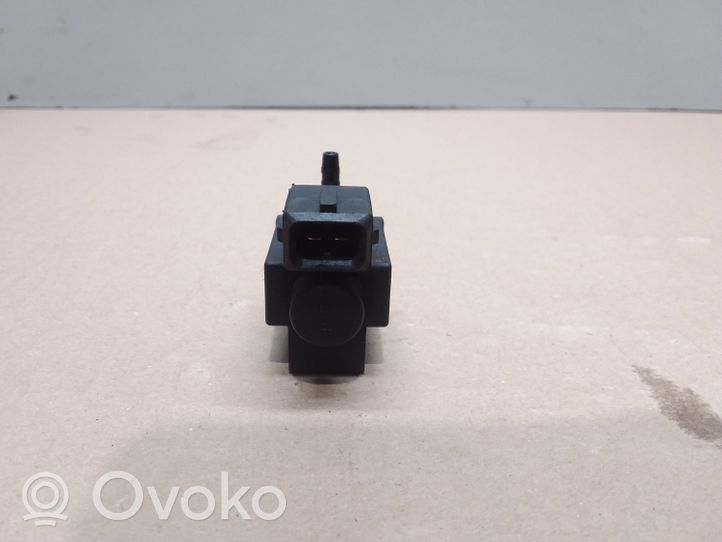 Volvo V70 Electrovanne Soupape de Sûreté / Dépression 8699233