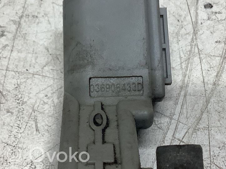 Audi A4 S4 B8 8K Crankshaft position sensor 036906433D