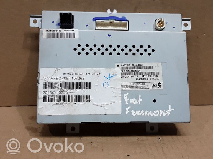Fiat Freemont Monitor / wyświetlacz / ekran TZ1AA2833R0041