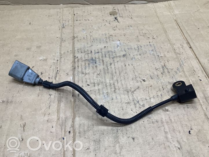 Audi A4 S4 B8 8K Sensore di posizione albero a camme 9805940