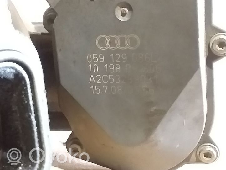 Audi A5 8T 8F Sähköinen kaasuttimen ilmaläppärunko 05929086L