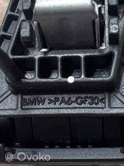 BMW 3 F30 F35 F31 Maniglia interna tetto anteriore 8052674