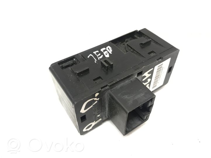 Jeep Grand Cherokee (WK) Electric window control switch P04602324AF