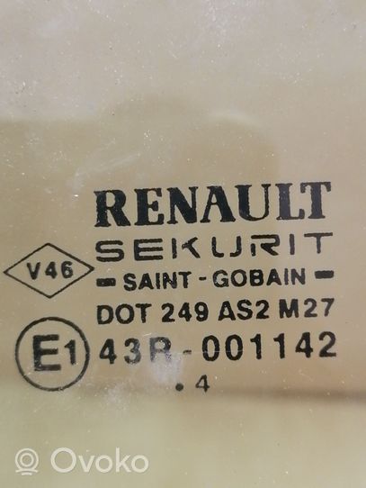 Renault Megane II Takaoven ikkunalasi 