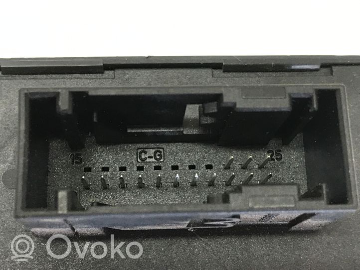 Volkswagen Golf V Module d'éclairage LCM 7L6907357