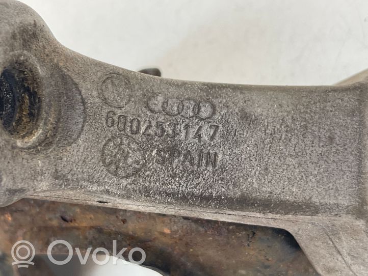 Volkswagen Golf VI Staffa/supporto di montaggio della marmitta 6Q0253147