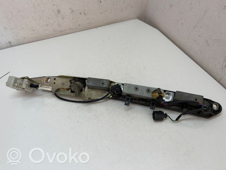 Volkswagen PASSAT B5.5 Trunk door license plate light bar 3B5827297