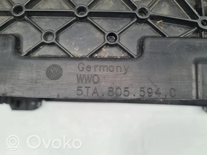 Volkswagen Touran III Priekinė kėbulo dalis 5TA805594C