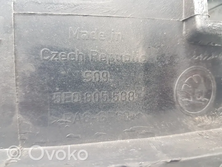 Skoda Octavia Mk3 (5E) Elementy przedniej części nadwozia 5E0805588