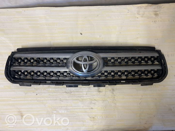 Toyota RAV 4 (XA30) Etupuskurin ylempi jäähdytinsäleikkö 5310142190