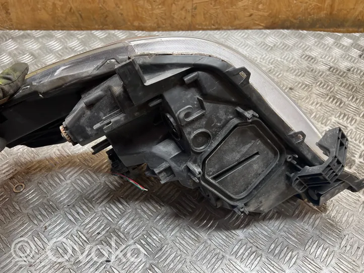 Toyota Verso Faro/fanale 811100F090