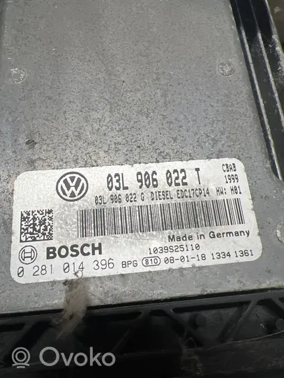 Volkswagen Tiguan Variklio valdymo blokas 03L906022G