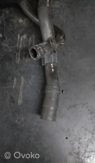 Volkswagen Golf VI Coolant pipe/hose 