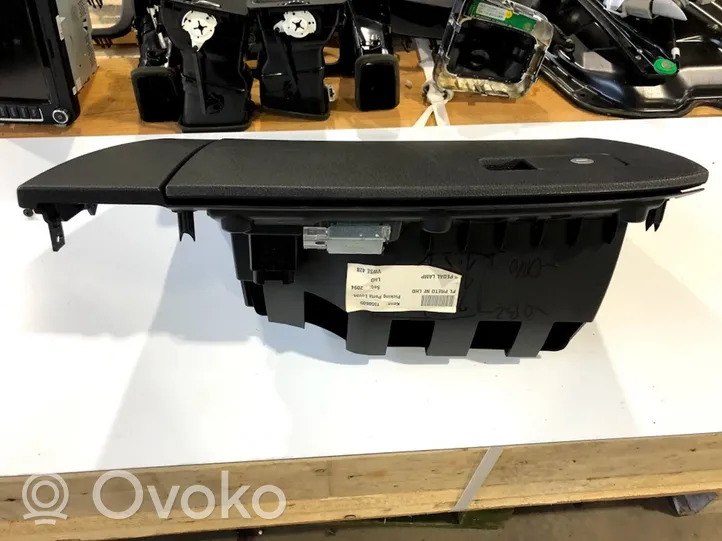 Volkswagen Sharan Glove box set 7N1857114