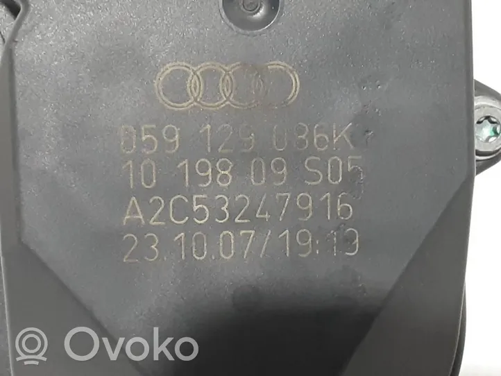 Audi Q7 4L Kaasuttimen ilmaläppärunko 059129086K