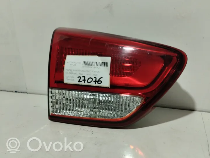 KIA Carens III Lampy tylnej klapy bagażnika 92403A4020