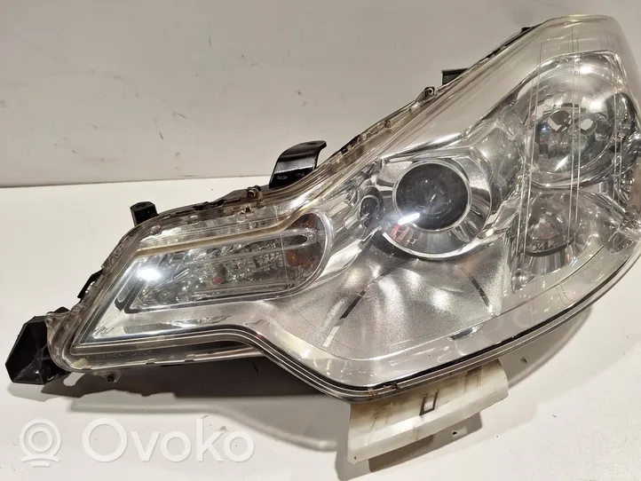 Citroen C-Crosser Lampa przednia 