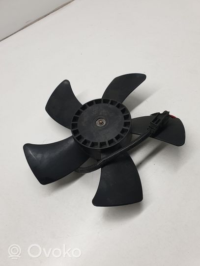 Mitsubishi Outlander Ventilatore di raffreddamento elettrico del radiatore 19350A83010