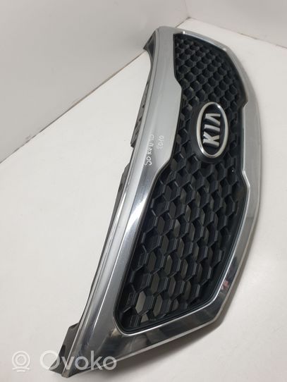 KIA Sorento Maskownica / Grill / Atrapa górna chłodnicy 863502P000