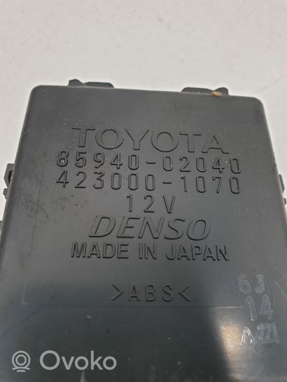 Toyota Auris 150 Langų valytuvų rėlė 8594002040