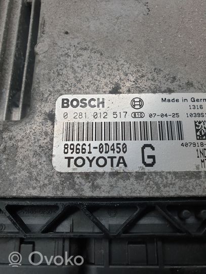 Toyota Yaris Calculateur moteur ECU 0281012517