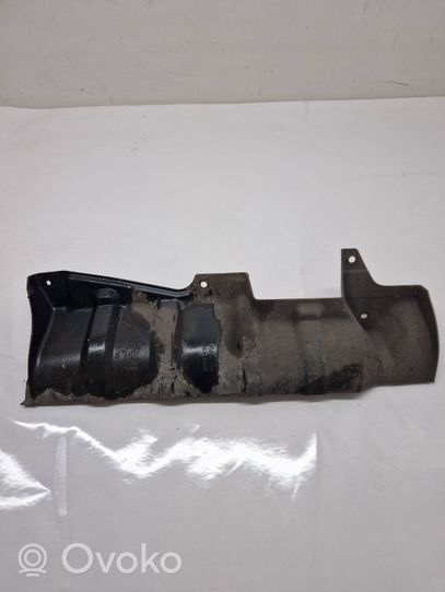 Mitsubishi Grandis Couvre soubassement arrière MR964399