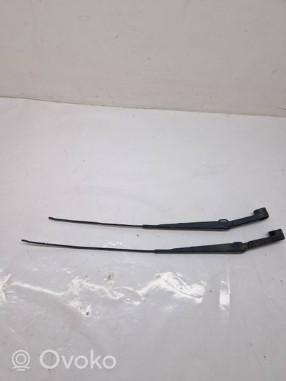 Citroen C4 Grand Picasso Windshield/front glass wiper blade 9686640780