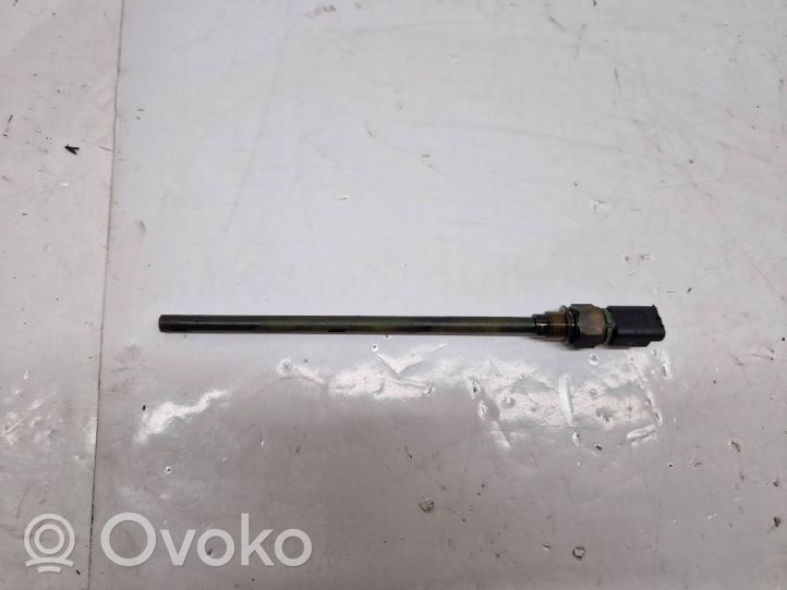 Nissan Navara D40 Eļļas spiediena sensors 111457731R