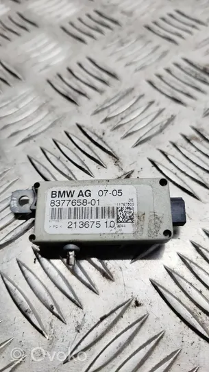 BMW X5 E53 Amplificateur d'antenne 837765801