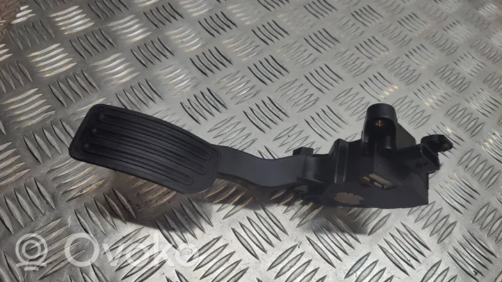 Nissan Juke I F15 Accelerator throttle pedal 180024DA0B