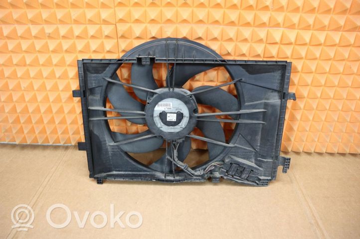 Mercedes-Benz SLK R171 Ventilatore di raffreddamento elettrico del radiatore MB2035000593