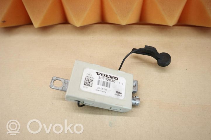 Volvo C30 Amplificateur d'antenne 30732030