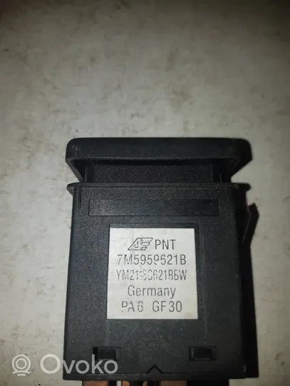 Ford Galaxy Tuulilasinlämmittimen kytkin 7M5959621B