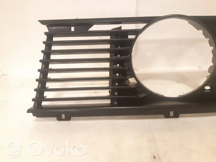 BMW 5 E34 Atrapa chłodnicy / Grill 51131874646