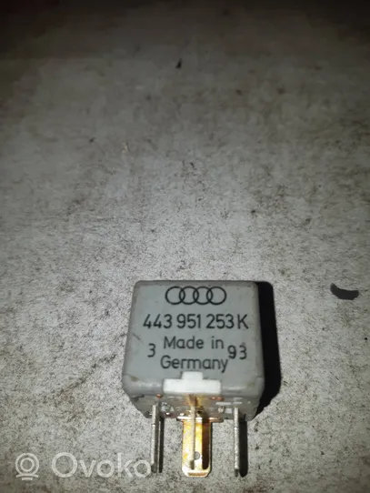 Volkswagen PASSAT B5 Other relay 443951253K