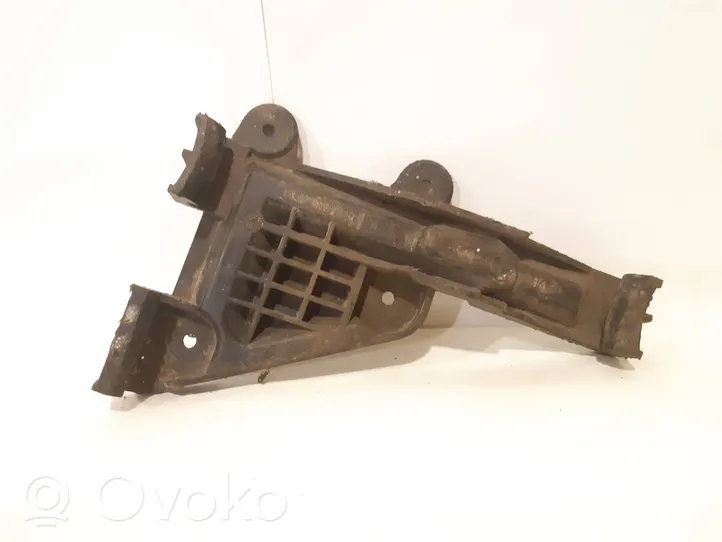 Audi 80 90 S2 B4 Etupuskurin kannake 8A0807284